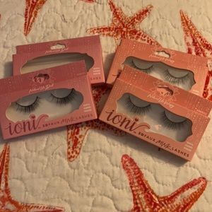 Sold!!! False Eyelashes ~ NIB